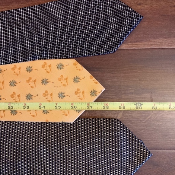BUNDLE of 3 TIES ✨ 2 BERGAMO New York and 1 TOMMY BAHAMA Pure Silk neckties - Picture 13 of 13